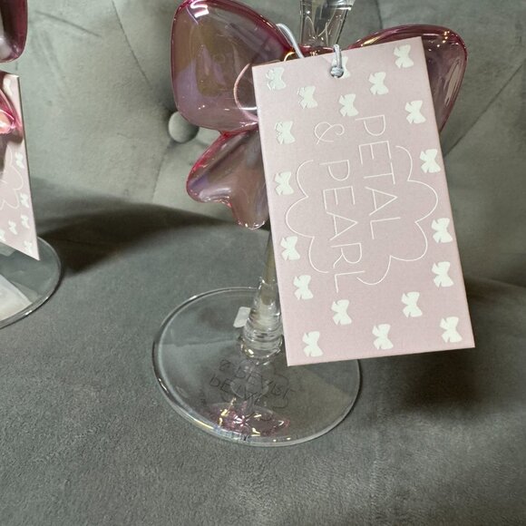 Petal & Pearl Pink Bow Cocktail Glass Set of 2 NEW WITH TAG Anthropologie inspir - Picture 3 of 5